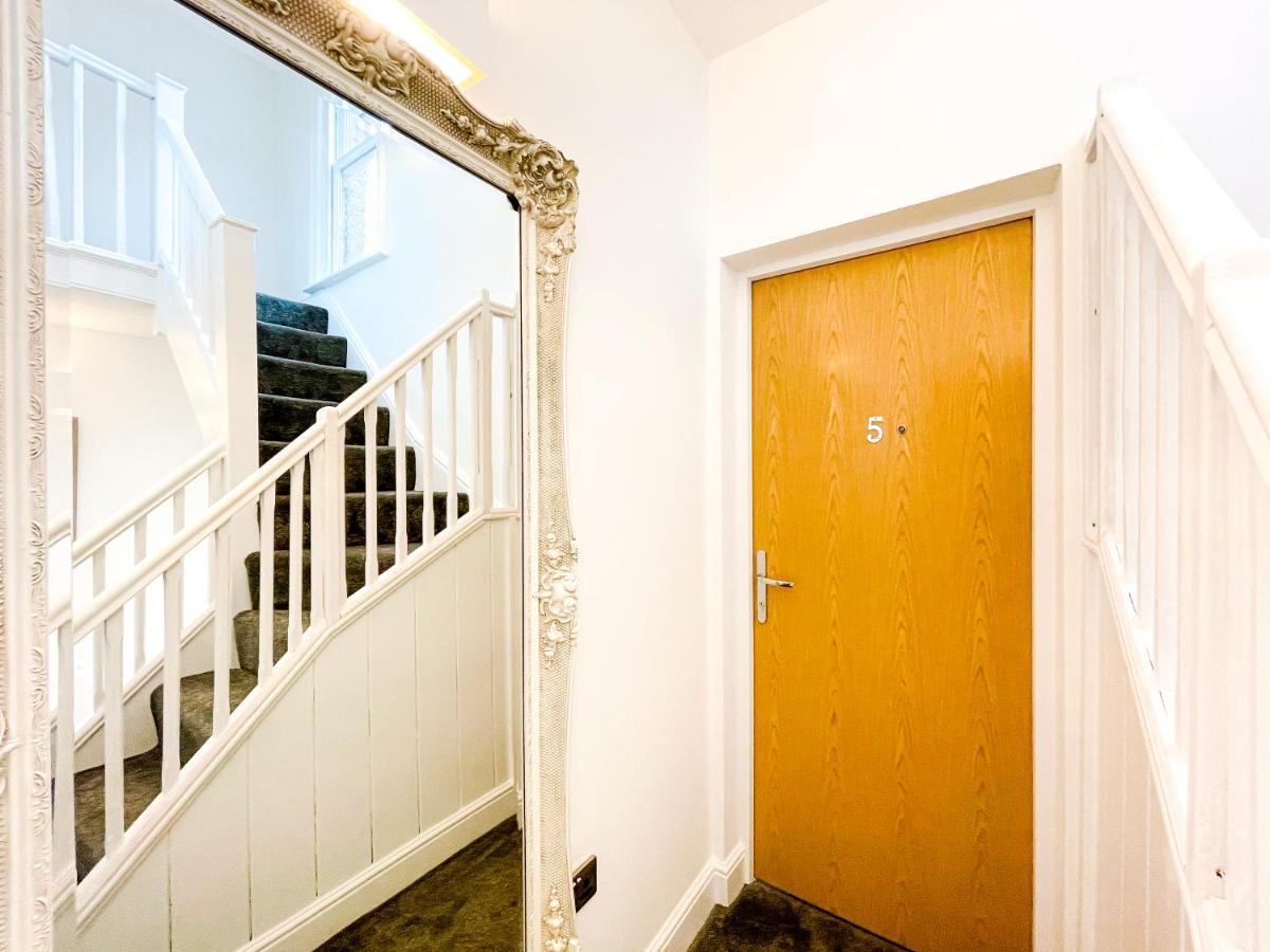 46 Ashfield Rd, Altrincham酒店 外观 照片